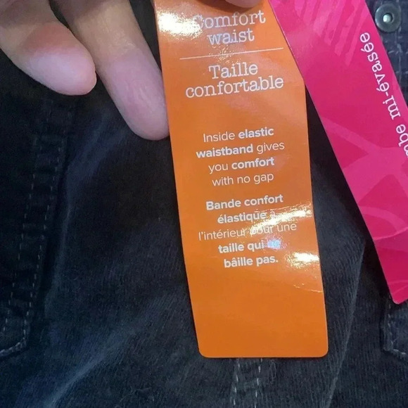 Pennington’s NWT velvety soft corduroy,  high rise, boot cut jeans - Picture 5 of 8